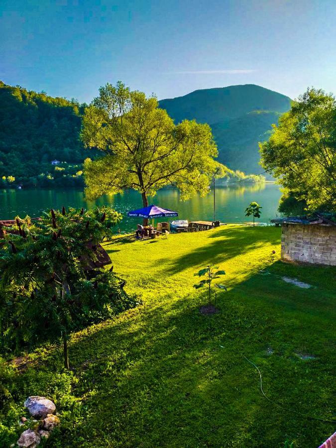 Lake House Krndija Hotel Jajca Kültér fotó